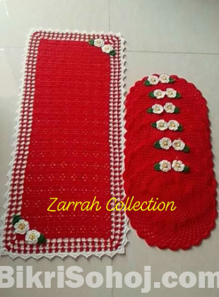 Crochet runner set